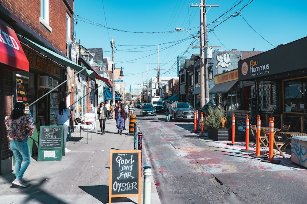 Toronto Kensington Market & St. Lawrence Food Walking Tour – Toronto, Ontario